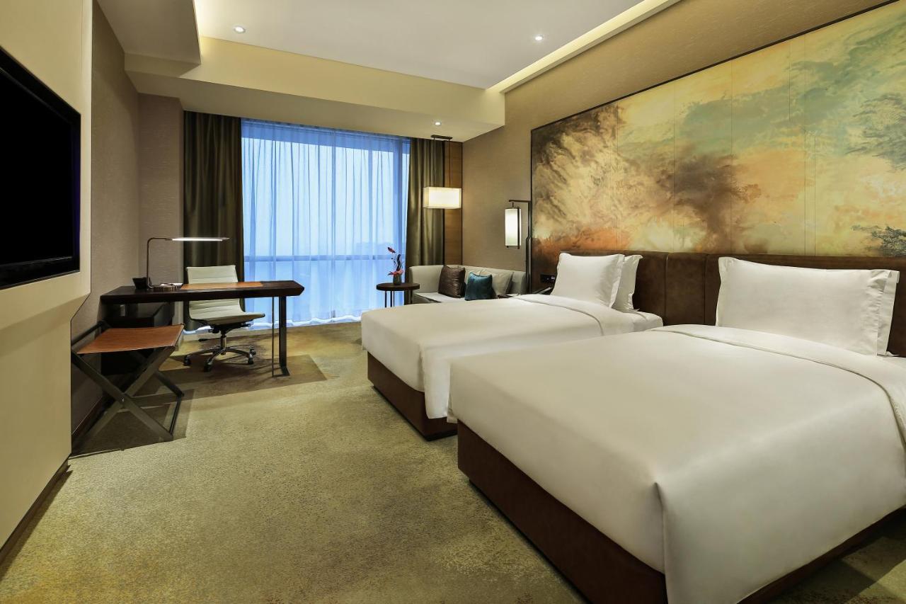 Hotel Crowne Plaza Chengdu Wenjiang By Ihg Exterior foto